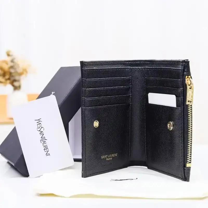 Saint Laurent Fragments Zipped Bifold Wallet In Grained Matelasse Leather Black/Gold