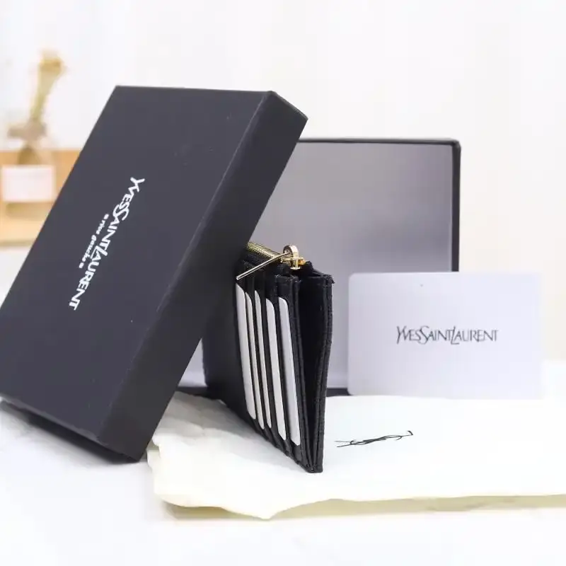 Saint Laurent Fragments Zipped Card Case In Grained Matelasse Leather Black/Gold