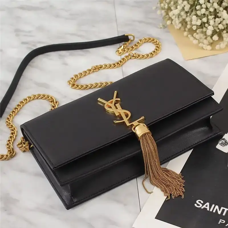 Saint Laurent Large Kate Chain Wallet with Tassel In Leather Black/Gold