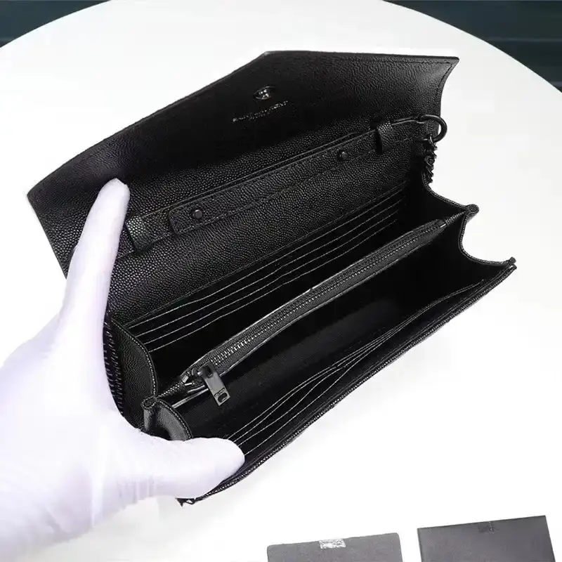 Saint Laurent Large Monogram Chain Wallet In Grained Matelasse Leather Black/White