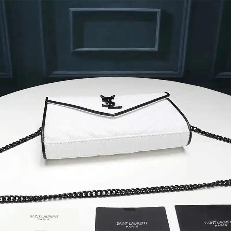 Saint Laurent Large Monogram Chain Wallet In Grained Matelasse Leather White/Black