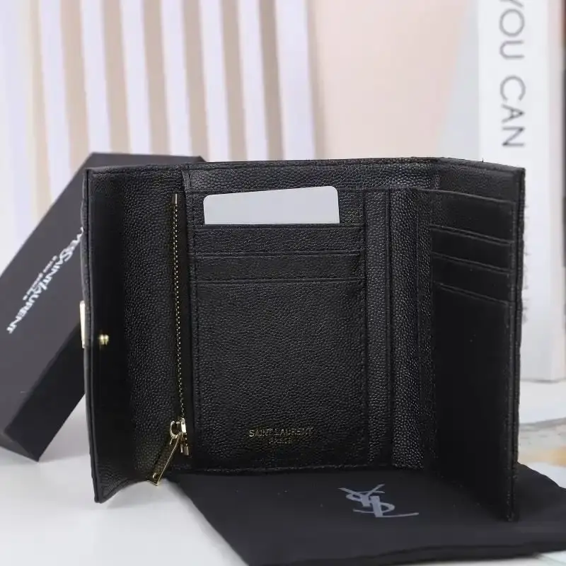 Saint Laurent Small Envelope Trifold Wallet In Mixed Grained Matelasse Leather Black/Gold