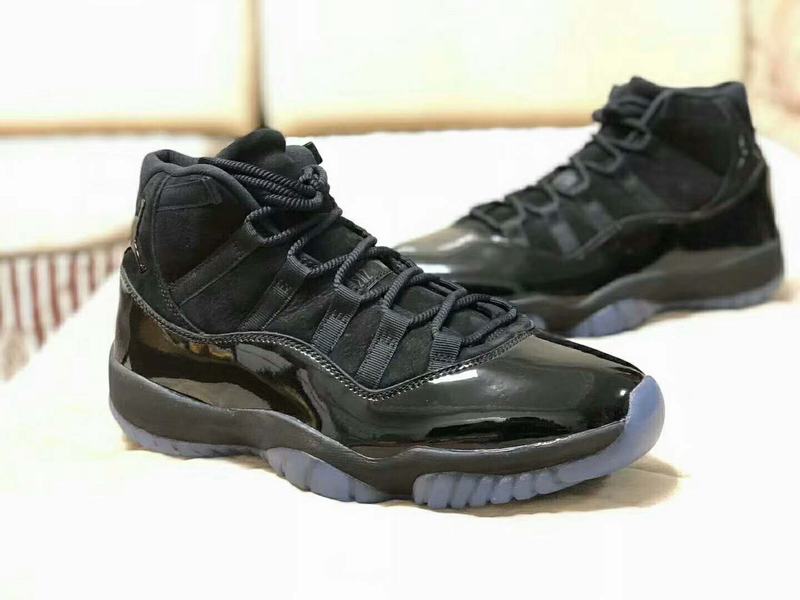 Air Jordan 11 GS Cap and Gown-1