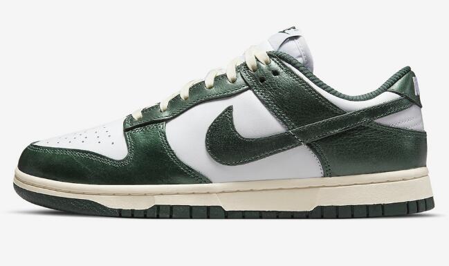Nike Dunk Low Vintage Green