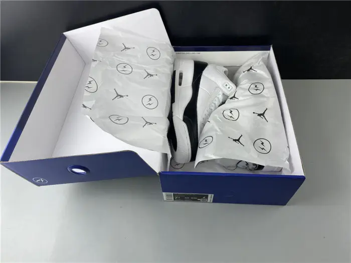 AIR JORDAN 3 FRAGMENT DA3595-100 AIR JORDAN 3 FRAGMENT DA3595-100