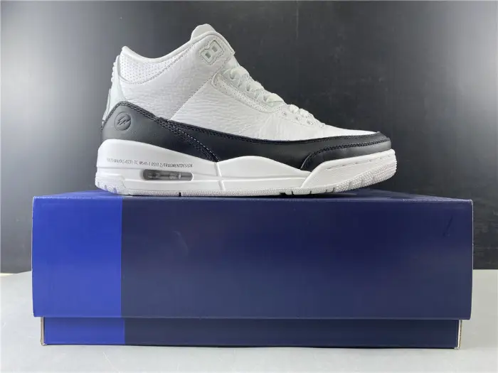 AIR JORDAN 3 FRAGMENT DA3595-100 AIR JORDAN 3 FRAGMENT DA3595-100