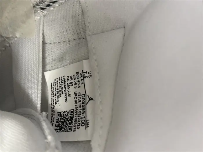AIR JORDAN 3 FRAGMENT DA3595-100 AIR JORDAN 3 FRAGMENT DA3595-100