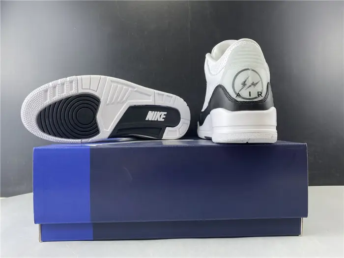 AIR JORDAN 3 FRAGMENT DA3595-100 AIR JORDAN 3 FRAGMENT DA3595-100