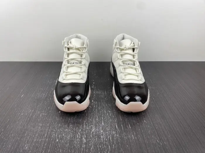 Air Jordan 11 Neapolitan AR0715-101 Air Jordan 11 Neapolitan AR0715-101