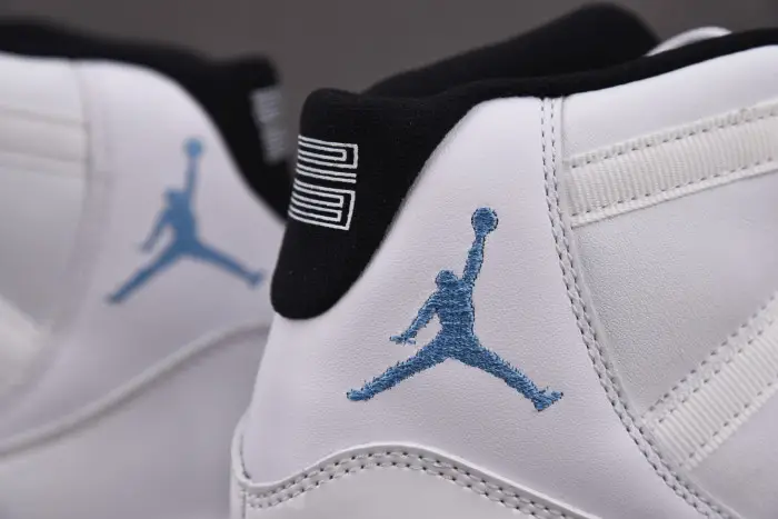 Air Jordan 11 Retro Legend Blue (2014) 378037-117 Air Jordan 11 Retro Legend Blue (2014) 378037-117