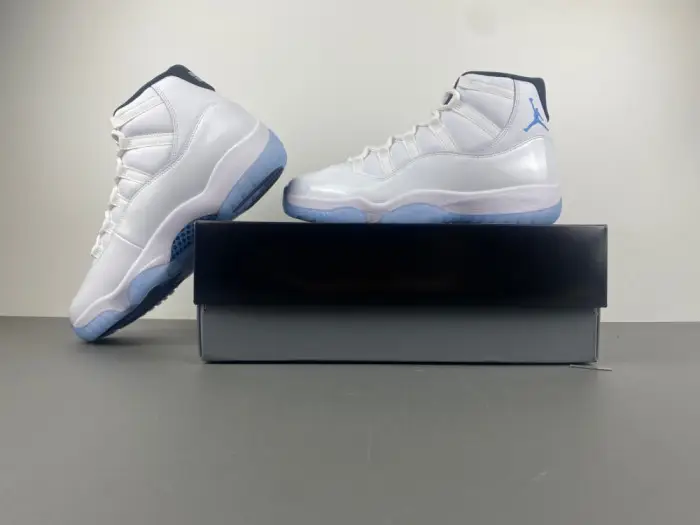 Air Jordan 11 legend Blue CT8012-104 Air Jordan 11 legend Blue CT8012-104