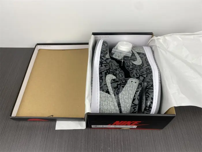Air Jordan 1 High OG Rebellionaire 555088-036 Air Jordan 1 High OG Rebellionaire 555088-036
