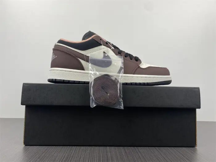 Air Jordan 1 Low Mocha DC6991-200 Air Jordan 1 Low Mocha DC6991-200
