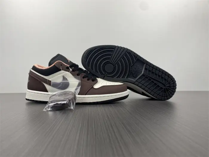 Air Jordan 1 Low Mocha DC6991-200 Air Jordan 1 Low Mocha DC6991-200