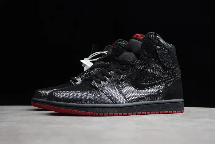 Air Jordan 1 Retro High OG Black/Gym Red DC7071-001