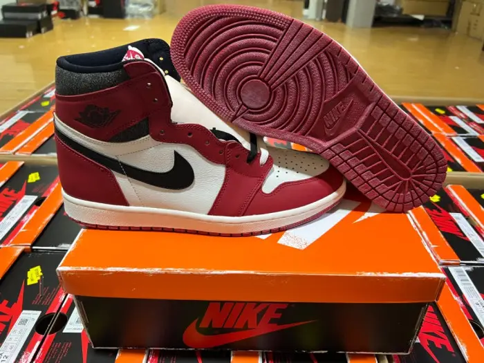 Air Jordan 1 Retro High OG Lost & Found DZ5485-612 Air Jordan 1 Retro High OG Lost & Found DZ5485-612