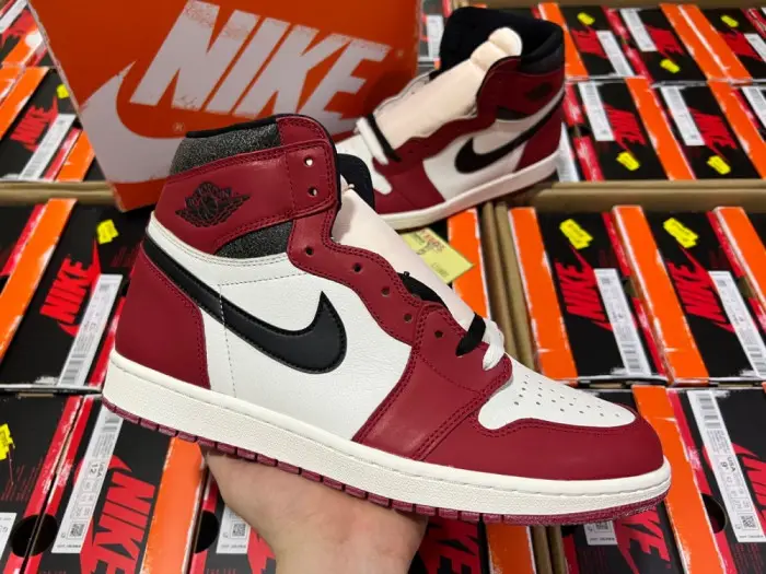 Air Jordan 1 Retro High OG Lost & Found DZ5485-612 Air Jordan 1 Retro High OG Lost & Found DZ5485-612