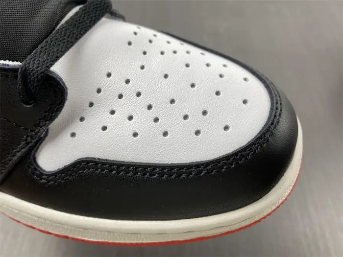 Air Jordan 1 Retro High Track Red 555088-112 Air Jordan 1 Retro High Track Red 555088-112