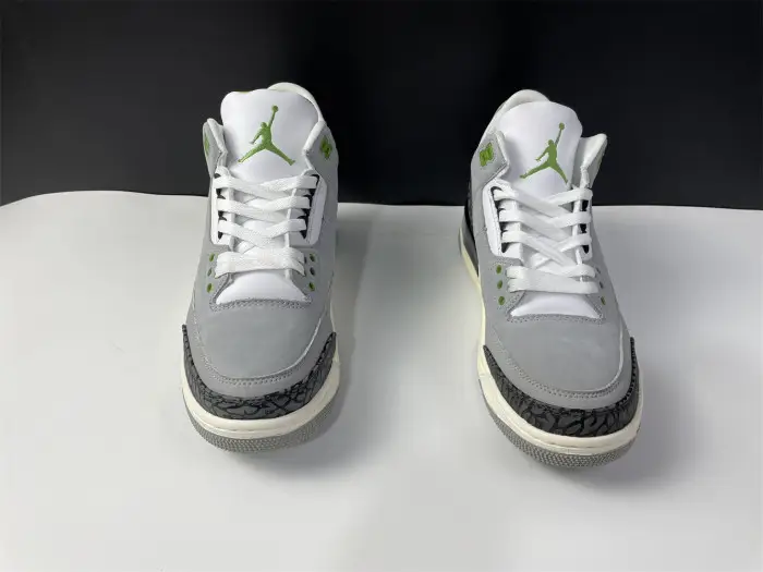Air Jordan 3 Retro Chlorophyll 136064-006 Air Jordan 3 Retro Chlorophyll 136064-006