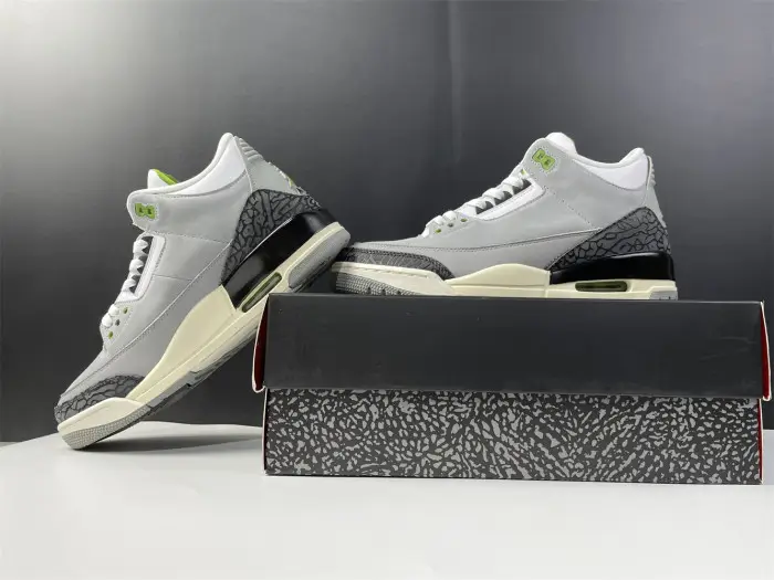 Air Jordan 3 Retro Chlorophyll 136064-006 Air Jordan 3 Retro Chlorophyll 136064-006