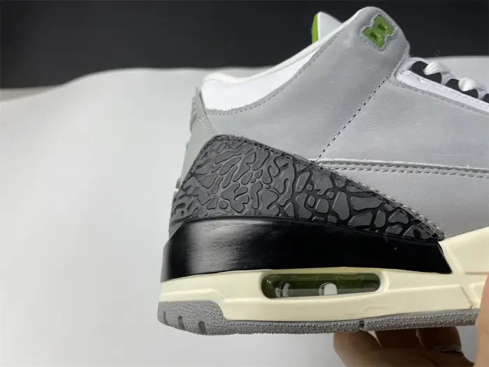 Air Jordan 3 Retro Chlorophyll 136064-006 Air Jordan 3 Retro Chlorophyll 136064-006