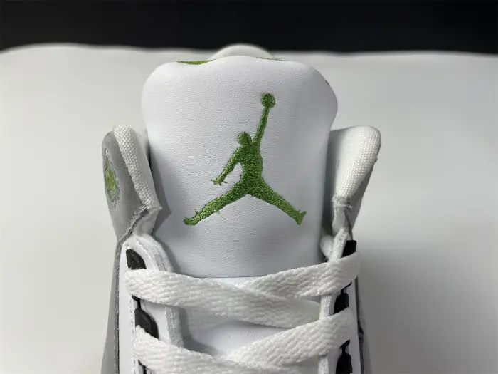 Air Jordan 3 Retro Chlorophyll 136064-006 Air Jordan 3 Retro Chlorophyll 136064-006