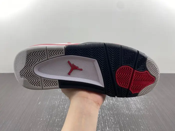 Air Jordan 4 Red Cement DH6927-161 Air Jordan 4 Red Cement DH6927-161