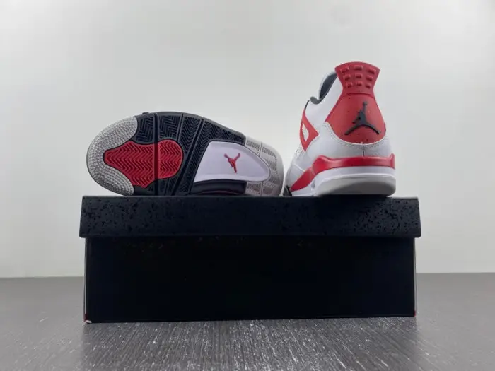 Air Jordan 4 Red Cement DH6927-161 Air Jordan 4 Red Cement DH6927-161