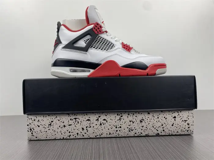 Air Jordan 4 Retro Fire Red (2020) DC7770-160 Air Jordan 4 Retro Fire Red (2020) DC7770-160