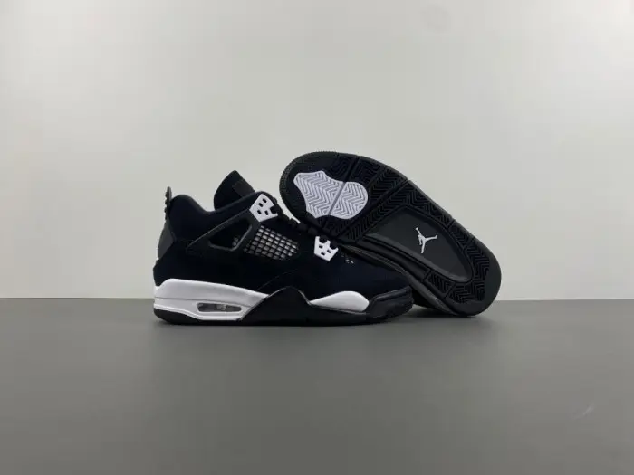 Air Jordan 4 Retro White Thunder FQ8213-001 Air Jordan 4 Retro White Thunder FQ8213-001