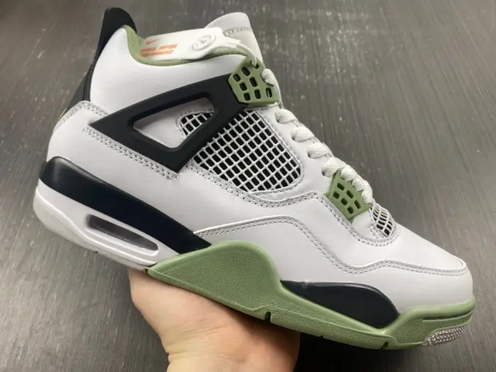 Air Jordan 4 WMNS Seafoam AQ9129-103 Air Jordan 4 WMNS Seafoam AQ9129-103
