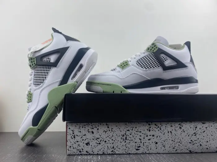 Air Jordan 4 WMNS Seafoam AQ9129-103 Air Jordan 4 WMNS Seafoam AQ9129-103