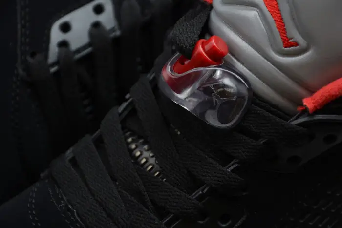 Air Jordan 5 Retro Low Alternate 90 black/ red mens 819171-001