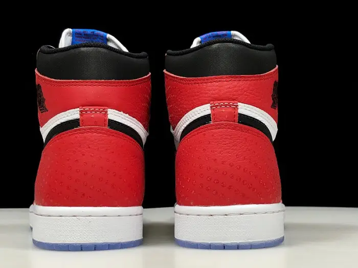 Air Jordan Retro 1 High OG Origin Story 555088-602