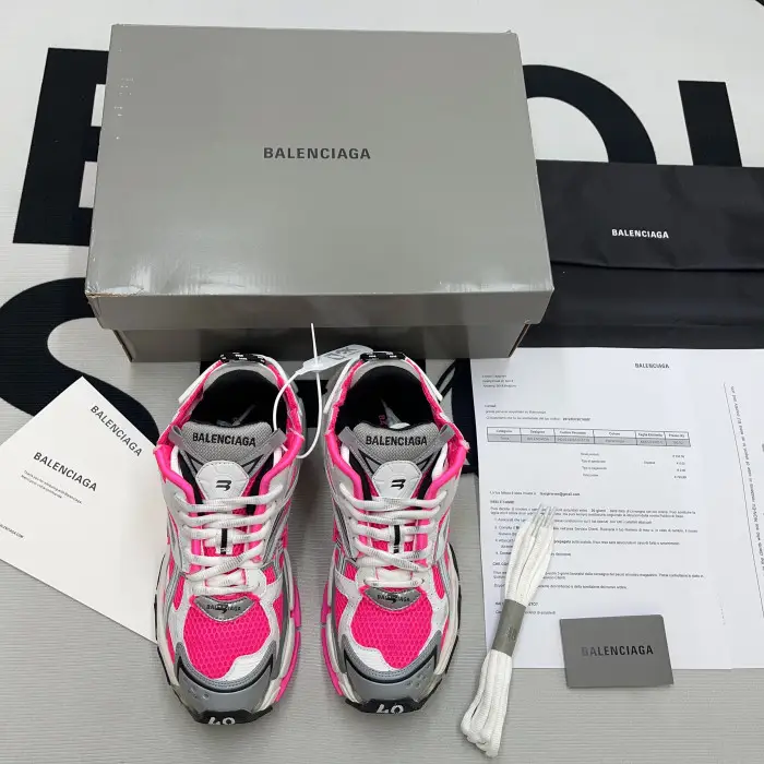 BALENCIAGA Runner SNEAKER BALENCIAGA Runner SNEAKER