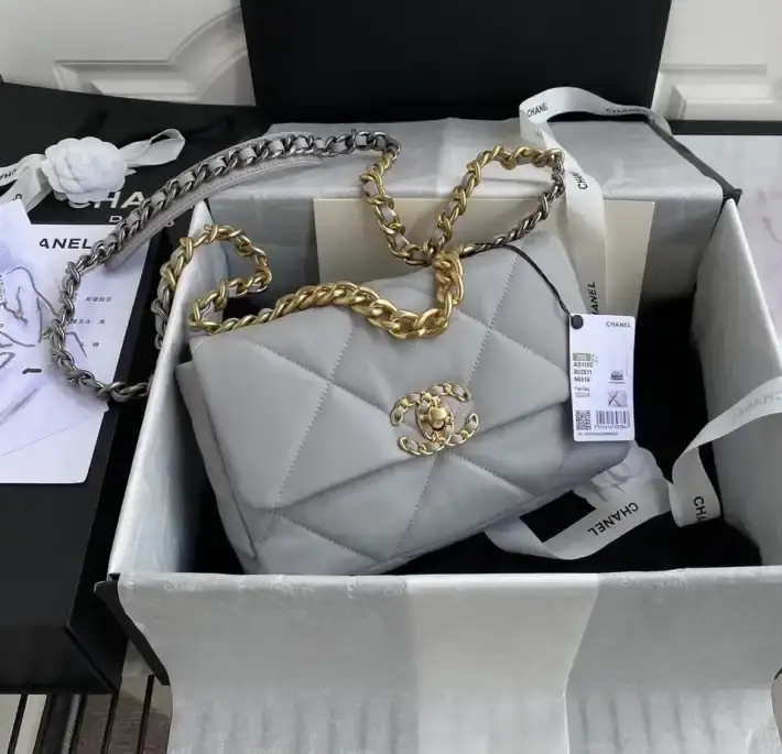 Chanel 19 Bags
