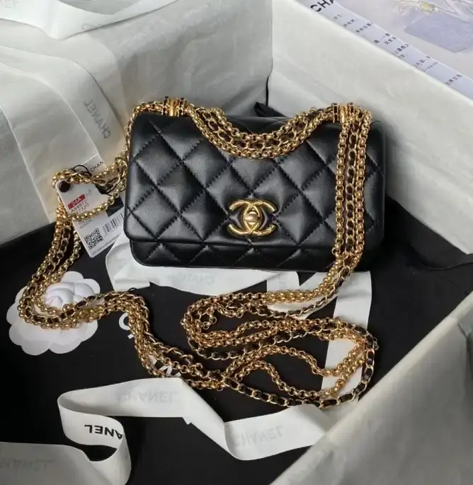 Chanel 19 Bags