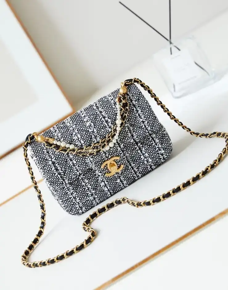 Chanel 19 Bags