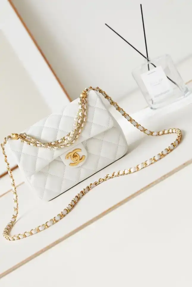 Chanel 19 Bags