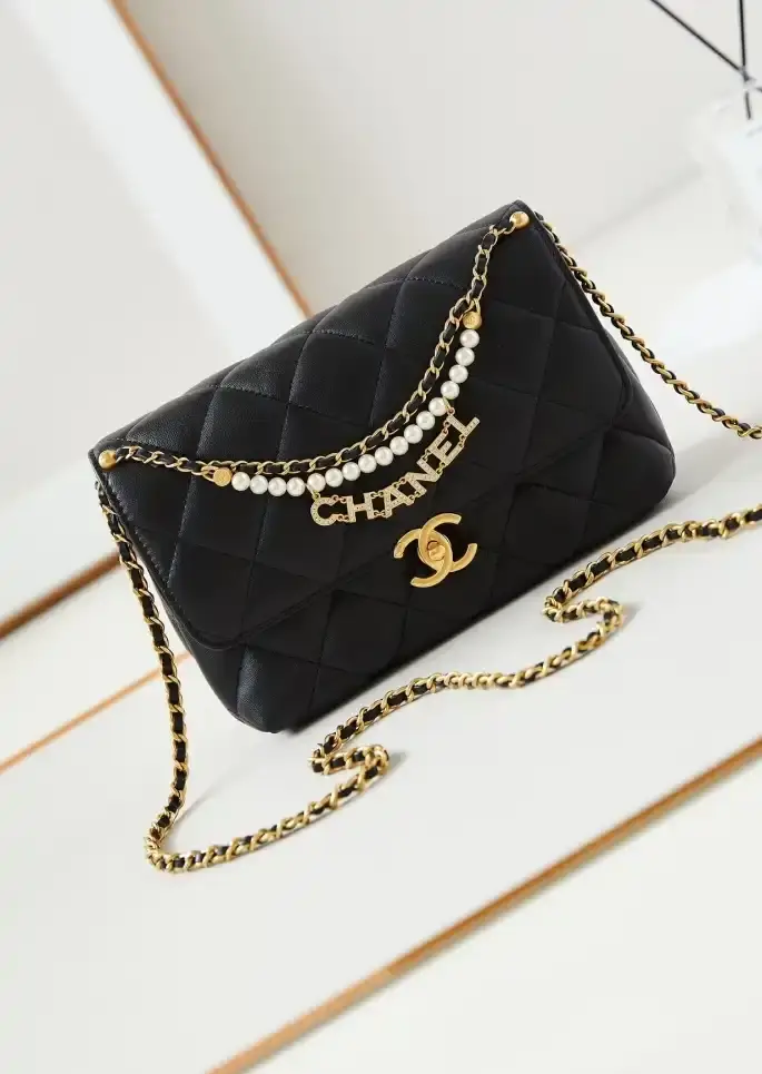 Chanel 19 Bags