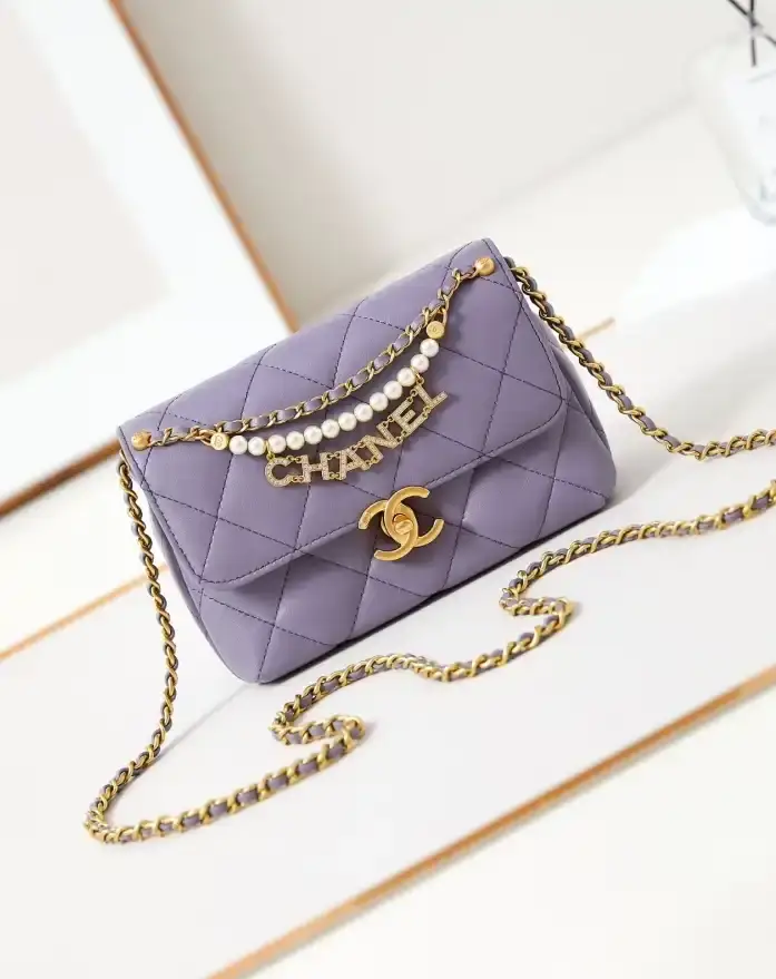 Chanel 19 Bags