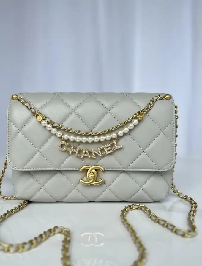 Chanel 19 Bags
