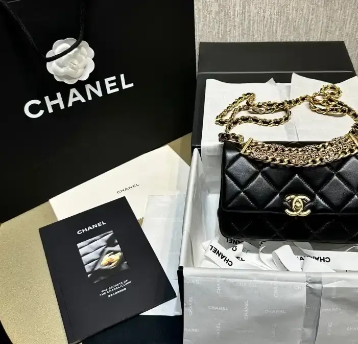 Chanel 19 Bags