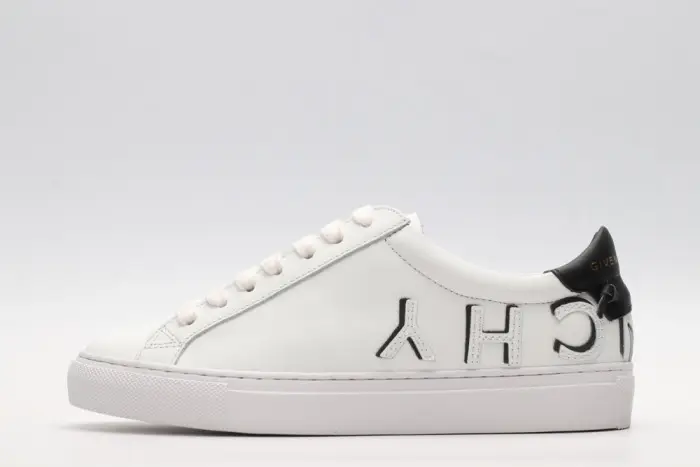 Givench LOW-TOP SNEAKER