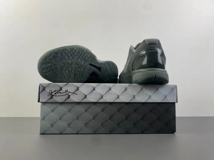 NIKE Zoom Kobe 6 vi ftb 869457-007 NIKE Zoom Kobe 6 vi ftb 869457-007