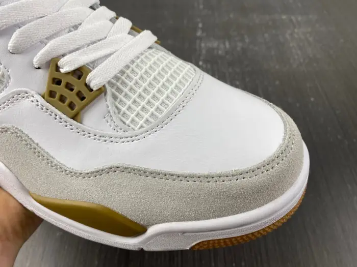 Nike SB x Air Jordan 4 DR5415-120 Nike SB x Air Jordan 4 DR5415-120