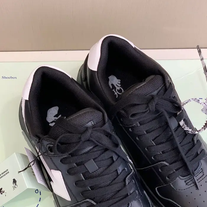 OFF WHITETM C/O VIRGIL ABLOH OUT OF OFFICE LOW-TOP LEATHER SNEAKERS "OOO"