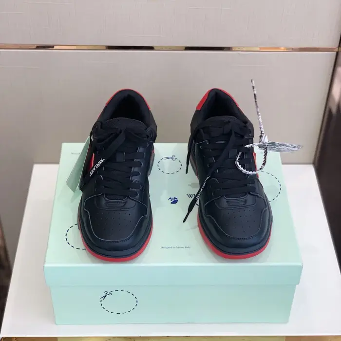 OFF WHITETM C/O VIRGIL ABLOH OUT OF OFFICE LOW-TOP LEATHER SNEAKERS "OOO"