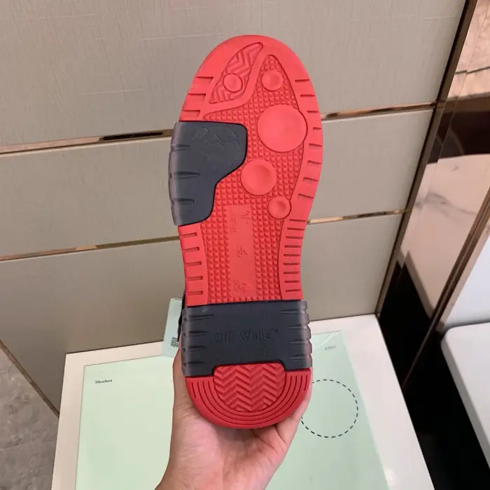 OFF WHITETM C/O VIRGIL ABLOH OUT OF OFFICE LOW-TOP LEATHER SNEAKERS "OOO"