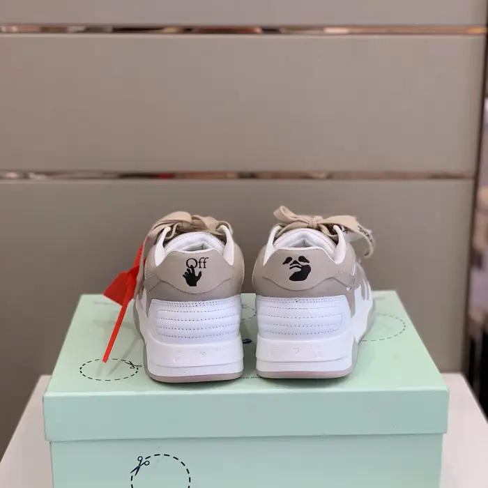 OFF WHITETM C/O VIRGIL ABLOH OUT OF OFFICE LOW-TOP LEATHER SNEAKERS "OOO"